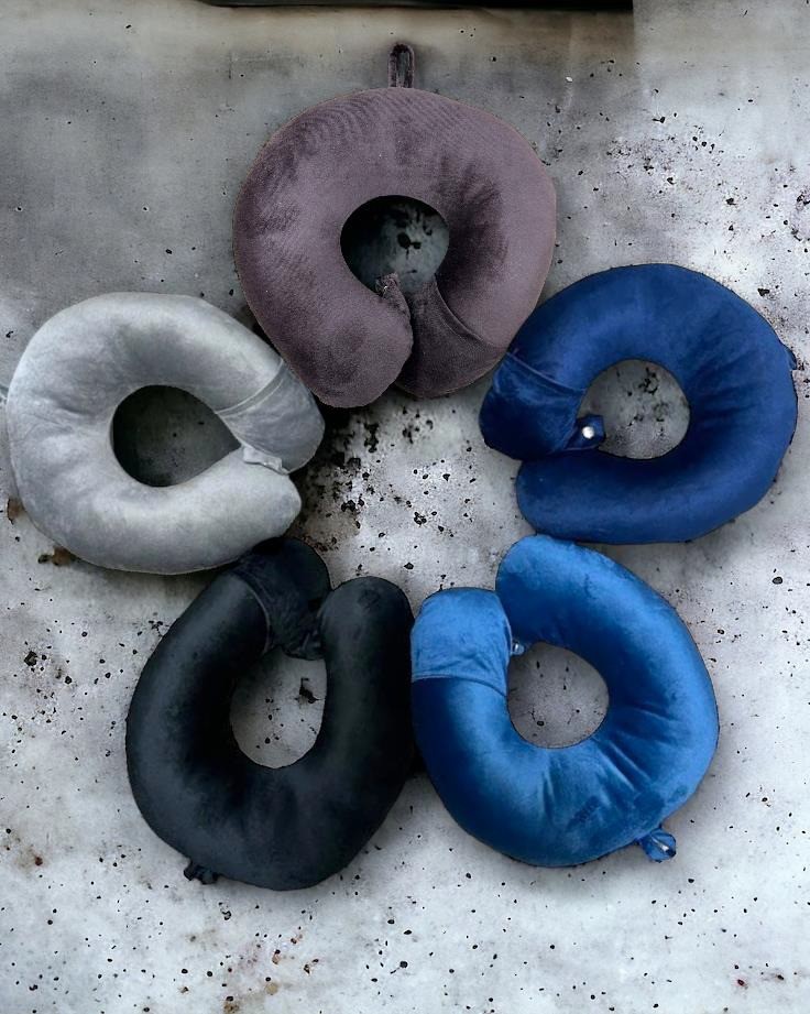 Poly-Cot Neck Pillow (Velvet)